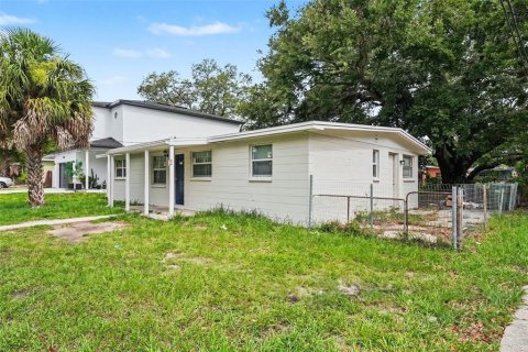Casa en alquiler en Tampa, Florida, 3 dormitorios, 115.38 m2 № 2211110 - foto 4