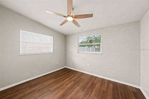 Casa en alquiler en Tampa, Florida, 3 dormitorios, 115.38 m2 № 2211110 - foto 21