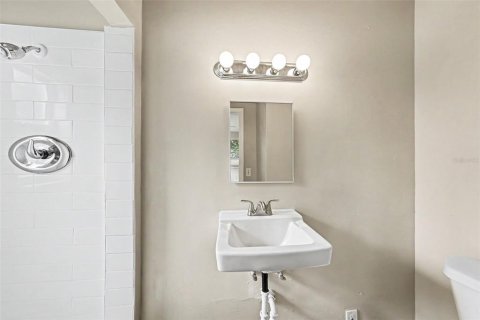 Casa en alquiler en Tampa, Florida, 3 dormitorios, 115.38 m2 № 2211110 - foto 23