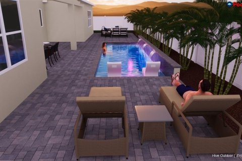House in Tampa, Florida 5 bedrooms, 398.46 sq.m. № 1815083 - photo 7