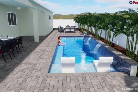 House in Tampa, Florida 5 bedrooms, 398.46 sq.m. № 1815083 - photo 4