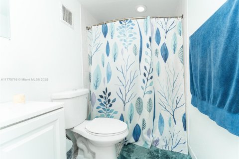 Copropriété à vendre à Plantation, Floride: 2 chambres, 88.44 m2 № 1934654 - photo 5