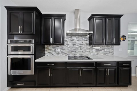 Villa ou maison à vendre à Kissimmee, Floride: 5 chambres, 288.46 m2 № 1535615 - photo 10