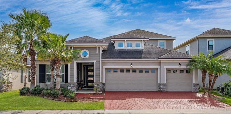 House in Kissimmee, Florida 5 bedrooms, 288.46 sq.m. № 1535615