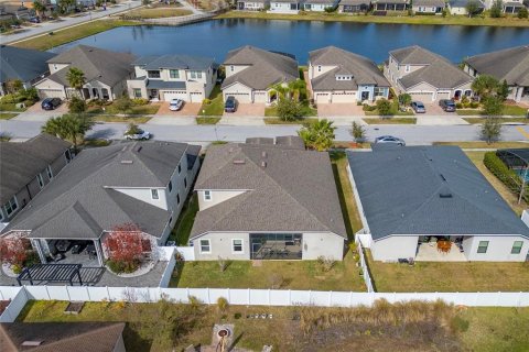 Villa ou maison à vendre à Kissimmee, Floride: 5 chambres, 288.46 m2 № 1535615 - photo 4