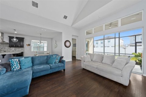 Villa ou maison à vendre à Kissimmee, Floride: 5 chambres, 288.46 m2 № 1535615 - photo 13