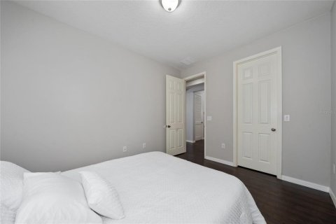 Villa ou maison à vendre à Kissimmee, Floride: 5 chambres, 288.46 m2 № 1535615 - photo 23
