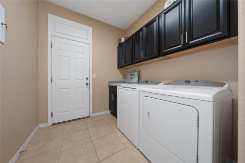 Villa ou maison à vendre à Kissimmee, Floride: 5 chambres, 288.46 m2 № 1535615 - photo 26