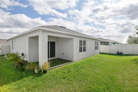 Casa en alquiler en Haines City, Florida, 4 dormitorios, 173.45 m2 № 1912249 - foto 15