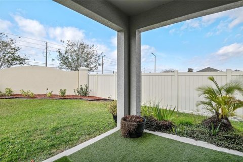 Casa en alquiler en Haines City, Florida, 4 dormitorios, 173.45 m2 № 1912249 - foto 13