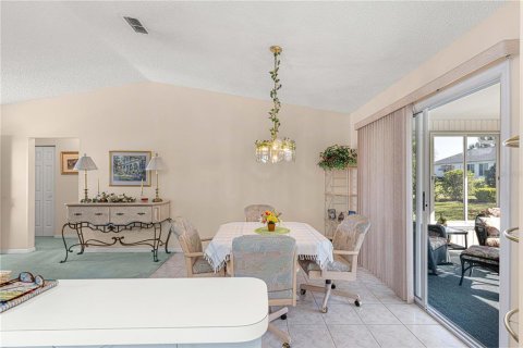 House in Summerfield, Florida 3 bedrooms, 134.71 sq.m. № 1582382 - photo 27