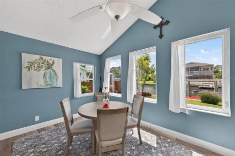 Villa ou maison à vendre à Hudson, Floride: 2 chambres, 122.63 m2 № 1910047 - photo 29