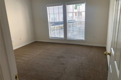 Condo in Celebration, Florida, 1 bedroom  № 2204263 - photo 8