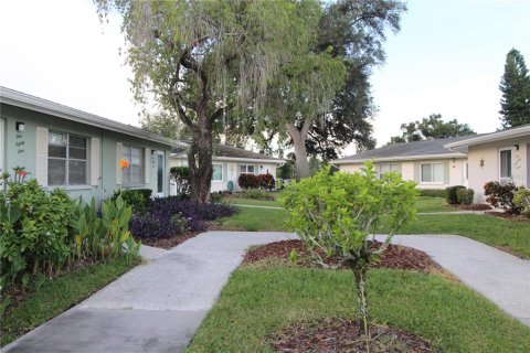 Copropriété à louer à Sun City Center, Floride: 1 chambre, 74.32 m2 № 2377463 - photo 3