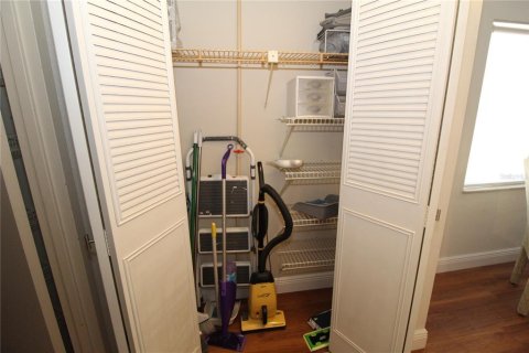 Copropriété à louer à Sun City Center, Floride: 1 chambre, 74.32 m2 № 2377463 - photo 12