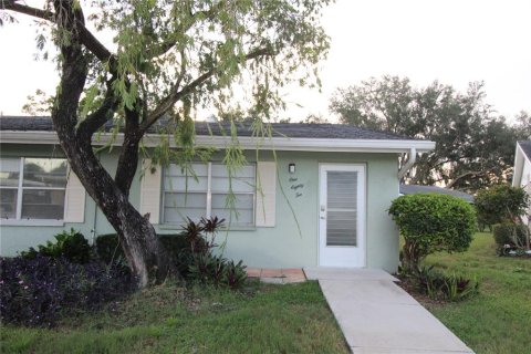 Condo à Sun City Center, Floride, 1 chambre  № 2377463