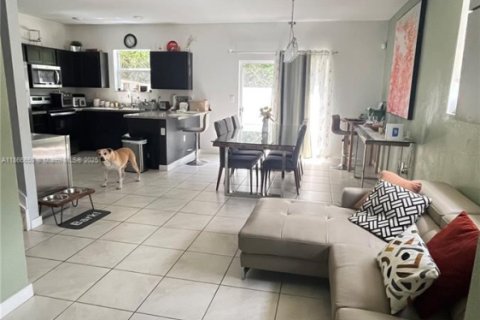 Купить таунхаус в Хомстед, Флорида 4 спальни, 178.74м2, № 1979294 - фото 6