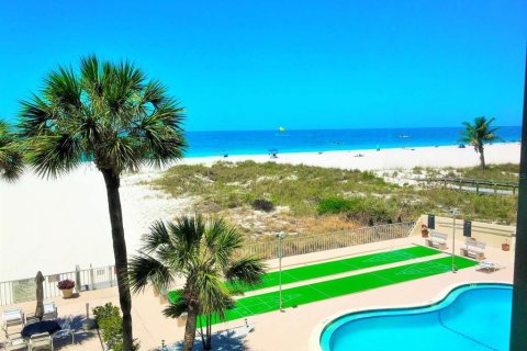 Condo in Saint Pete Beach, Florida, 2 bedrooms  № 1795378 - photo 3