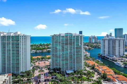 Condo à Aventura, Floride, 3 chambres № 2051983
