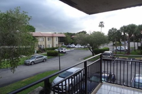 Condo in Weston, Florida, 2 bedrooms  № 1862796 - photo 5