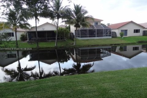 Condo in Weston, Florida, 2 bedrooms  № 1862796 - photo 2