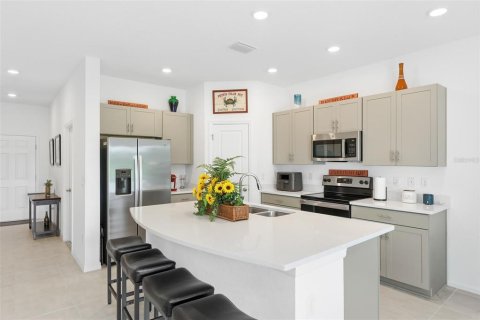 Touwnhouse à louer à Nokomis, Floride: 3 chambres, 131.18 m2 № 2431783 - photo 6
