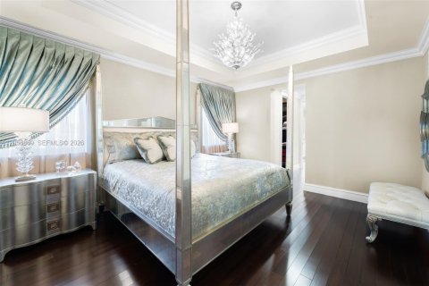 Villa ou maison à louer à Sunny Isles Beach, Floride: 6 chambres, 387.12 m2 № 2269538 - photo 19