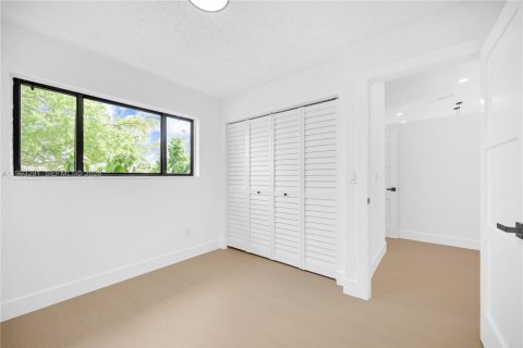 Casa en venta en Homestead, Florida, 3 dormitorios, 110.65 m2 № 2055307 - foto 18