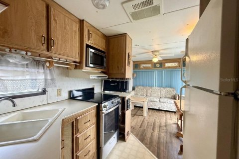 Appartement à louer à Davenport, Floride: 1 chambre, 27.68 m2 № 2308422 - photo 8