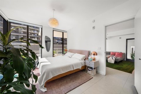 Copropriété à vendre à Miami, Floride: 1 chambre, 102.19 m2 № 1955091 - photo 21