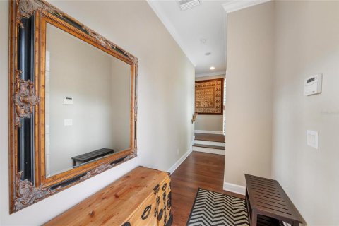 Condo in Bradenton, Florida, 2 bedrooms № 2093819 - photo 9