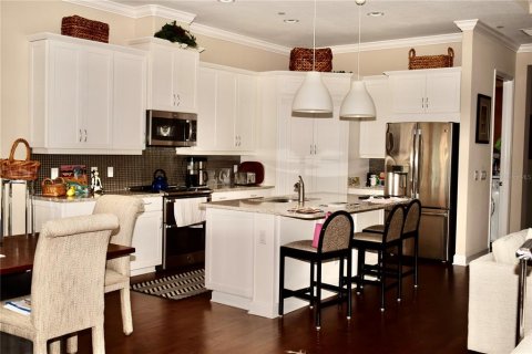 Condo in Bradenton, Florida, 2 bedrooms № 2093819 - photo 24
