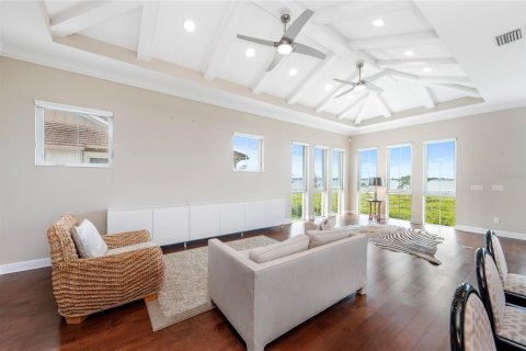 Condo in Bradenton, Florida, 2 bedrooms № 2093819 - photo 17