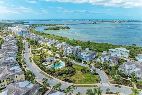 Condo in Bradenton, Florida, 2 bedrooms № 2093819 - photo 6