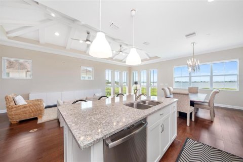 Condo in Bradenton, Florida, 2 bedrooms № 2093819 - photo 25