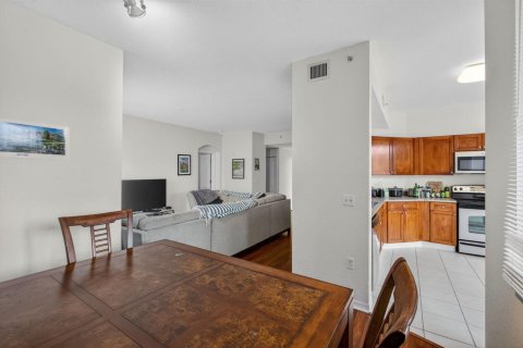 Copropriété à louer à Palm Beach Gardens, Floride: 2 chambres, 121.61 m2 № 2191141 - photo 18