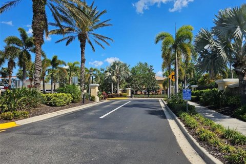 Condominio en alquiler en Sarasota, Florida, 2 dormitorios, 96.25 m2 № 1636271 - foto 5