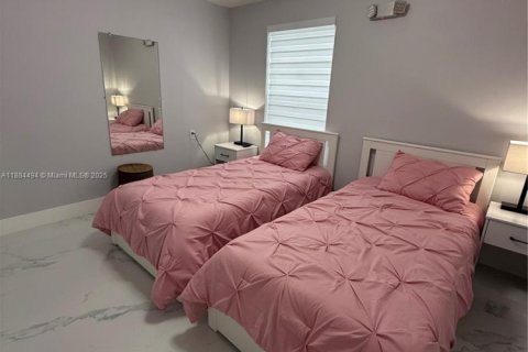 Villa ou maison à vendre à Homestead, Floride: 4 chambres, 172.8 m2 № 1931066 - photo 23