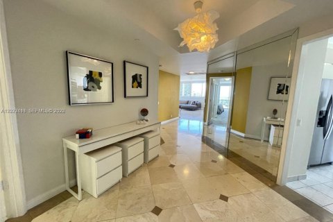 Copropriété à louer à Aventura, Floride: 3 chambres, 208.1 m2 № 2257133 - photo 4