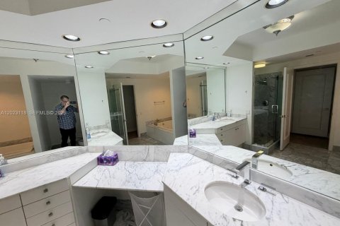Copropriété à louer à Aventura, Floride: 3 chambres, 208.1 m2 № 2257133 - photo 11