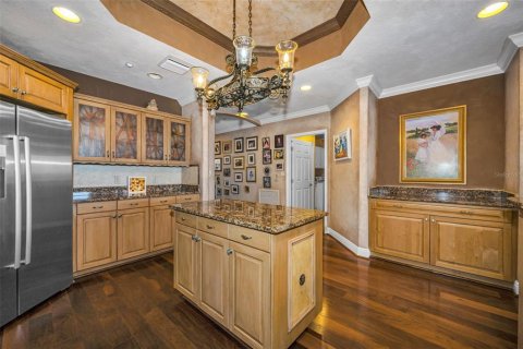 Condo in Redington Shores, Florida, 3 bedrooms № 2151921 - photo 20