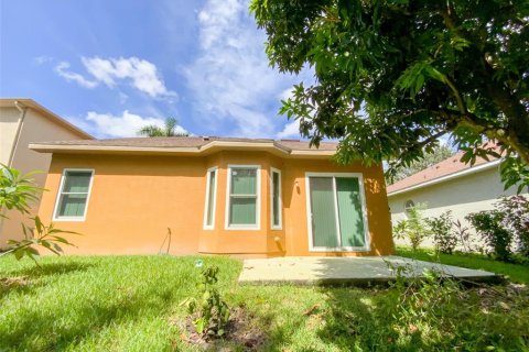 Купить виллу или дом в Тарпон-Спрингс, Флорида 6 комнат, 163.32м2, № 1911396 - фото 30