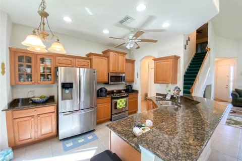 Купить виллу или дом в Тарпон-Спрингс, Флорида 6 комнат, 163.32м2, № 1911396 - фото 9