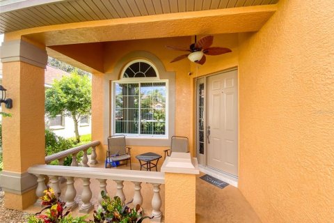 Купить виллу или дом в Тарпон-Спрингс, Флорида 6 комнат, 163.32м2, № 1911396 - фото 2