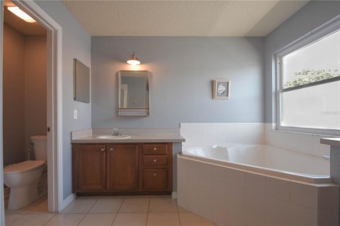 Casa en venta en Orlando, Florida, 4 dormitorios, 277.41 m2 № 1841537 - foto 30