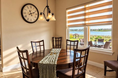 House in Winter Garden, Florida 6 bedrooms, 517.65 sq.m. № 2394421 - photo 7