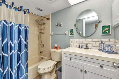 Condo in Punta Gorda, Florida, 2 bedrooms  № 1650414 - photo 11