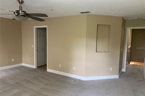 Townhouse in Apopka, Florida 3 bedrooms, 169.64 sq.m. № 1905182 - photo 15