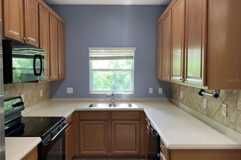 Townhouse in Apopka, Florida 3 bedrooms, 169.64 sq.m. № 1905182 - photo 7