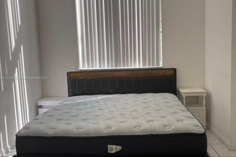 Copropriété à louer à Aventura, Floride: 2 chambres, 101.73 m2 № 1928705 - photo 17